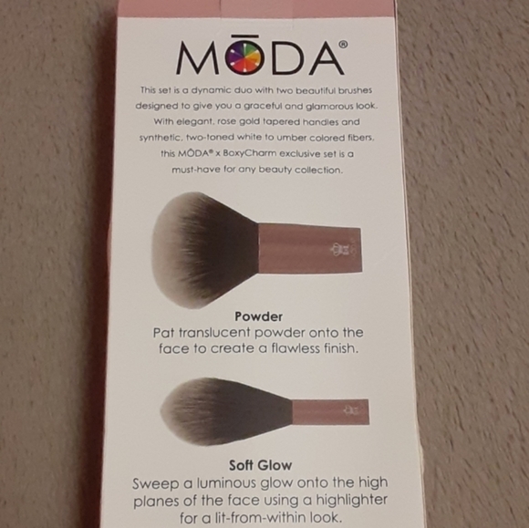 Moda 2pc Powder & Soft Glow Kit - Picture 8 of 10